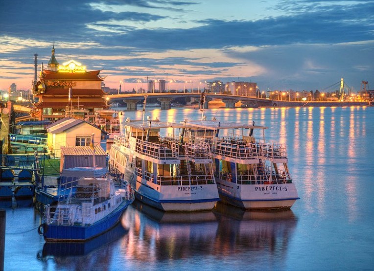 �ۿ� ����� (Song Woon Art Hall)