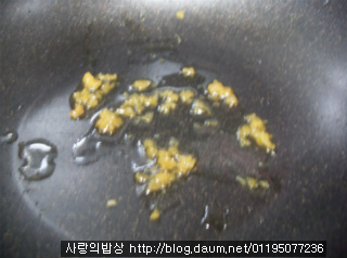 굶지말고 볶으세요! 초스피드로 폼나는 볶음우동 만드는법>_