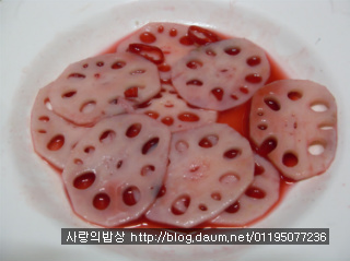 내마음의 발우공양! 새콤달콤 연근삼색꽃초절임