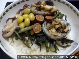 곤드레만드레~취할정도로 맛있는 곤드레전복돌솥밥