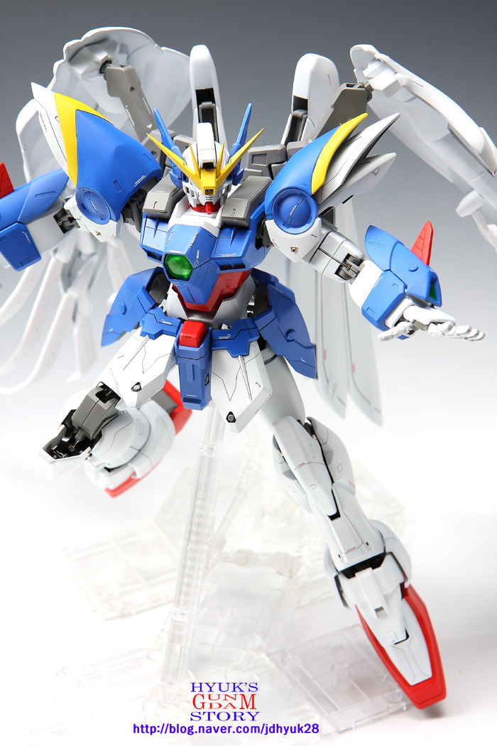 Pg W Gundam Zero Custom