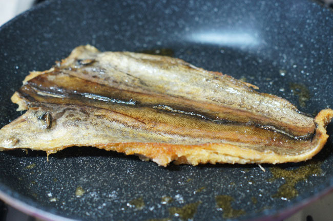 야채와 같이먹는 고소한 맛 황태 고추장 양념 구이