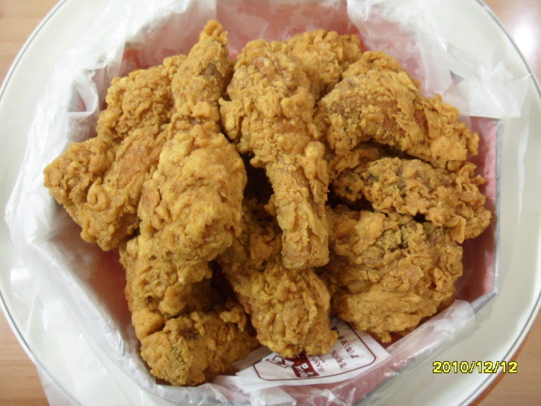 큰통치킨 이미지