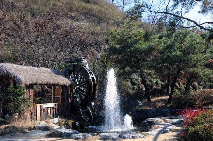 물레방아 연사이미지/ 안지영-물레방아도는데.swf