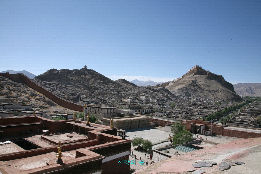 백거사(Pelkhor Chode Monastery)