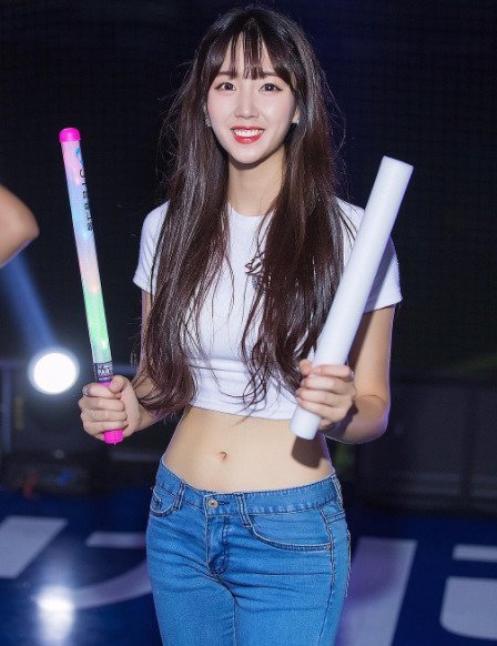  안지현