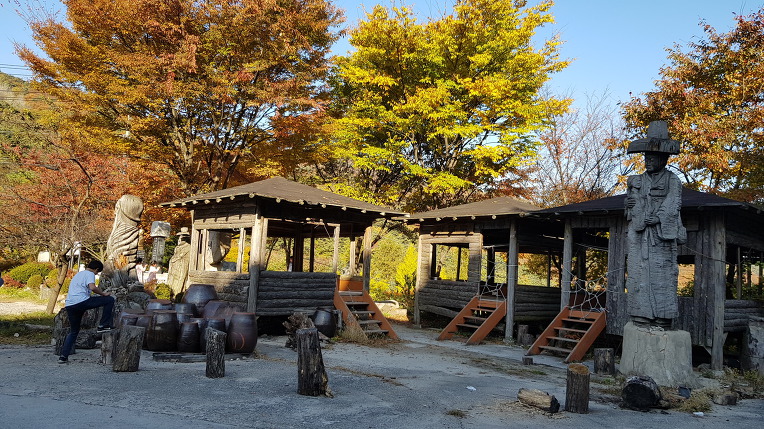 [충북 제천여행] 경기일오회 추계야유회에서 박달도령과 금봉이의 애틋한 전설 울고넘는 박달재 노래비가 있는 제천 박달재 탐방 - 신박사. 