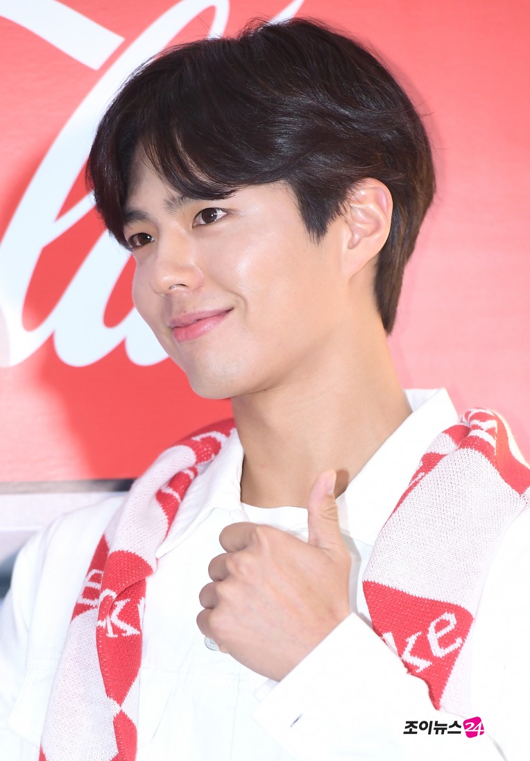2018/02/01 #박보검 코카콜라 #자이언트자판기 행사 포토 모음  