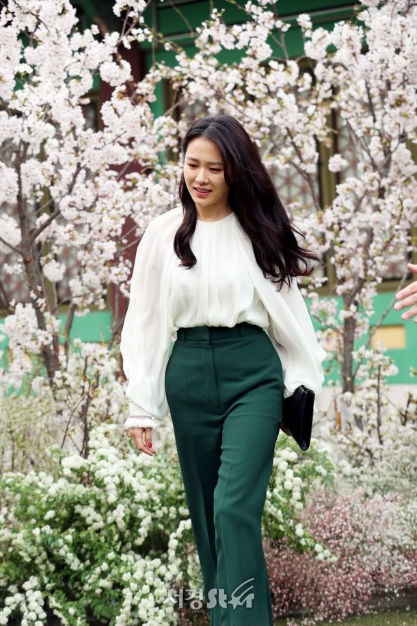 손예진